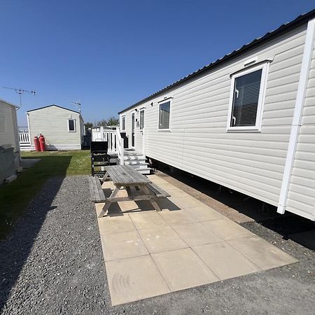 3 Bedroom Modern Caravan Sleeps Up To 8 Millom Exterior photo